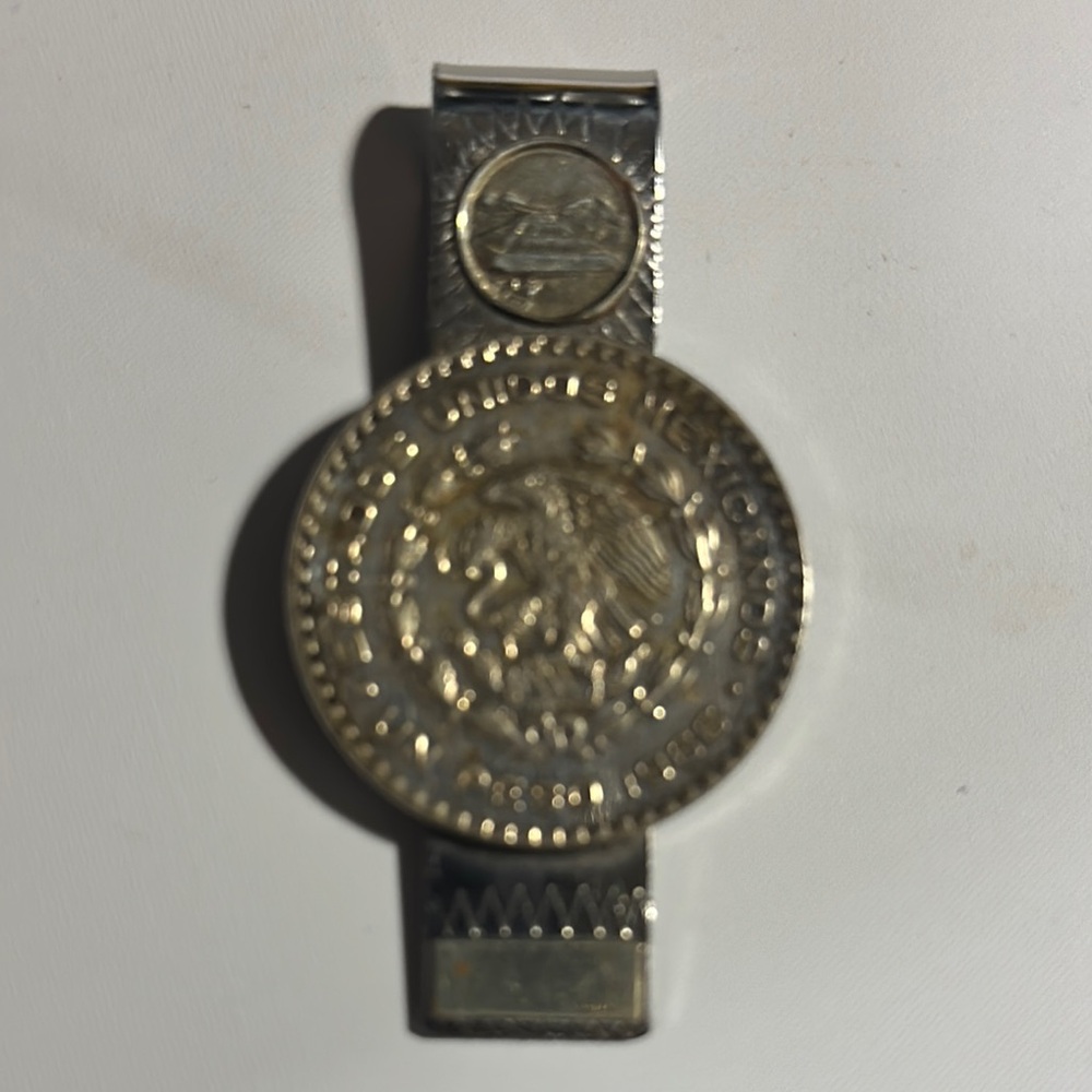 Vintage 1966 Mexican silver Coin Design Money Clip